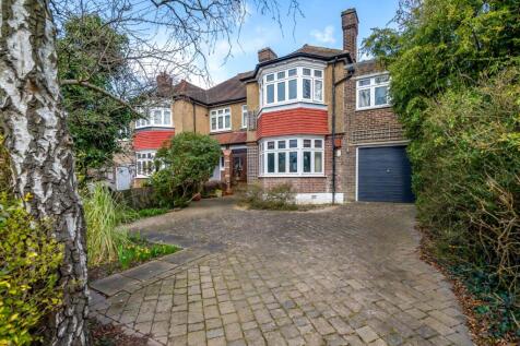 Eastlands Crescent, Dulwich, SE21 4 bed semi