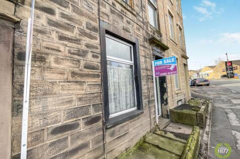 5 bedroom terraced house for sale