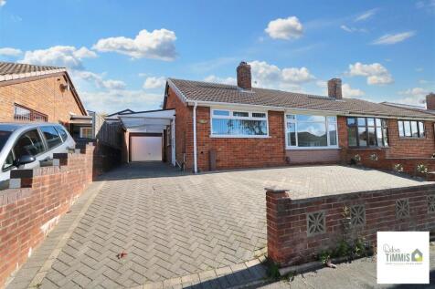 2 bedroom semi-detached bungalow for sale