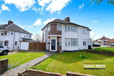 3 bedroom semi-detached house for sale