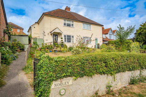 Winchester Street, Overton... 3 bed semi