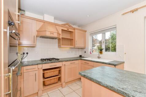 Braeburn Way, Kings Hill, West... 3 bed semi