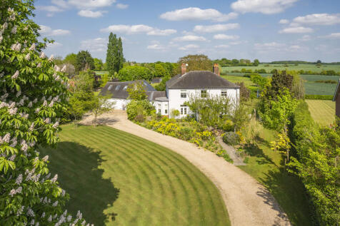 Sudbury, Suffolk 5 bed detached house for sale