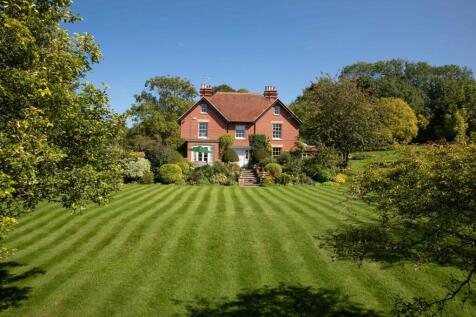 7 bedroom detached house for sale