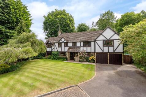 Beech Holt, Leatherhead, Surrey, KT22 6 bed detached house for sale