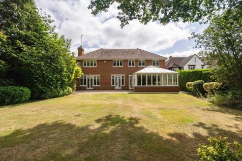 5 bedroom detached house for sale