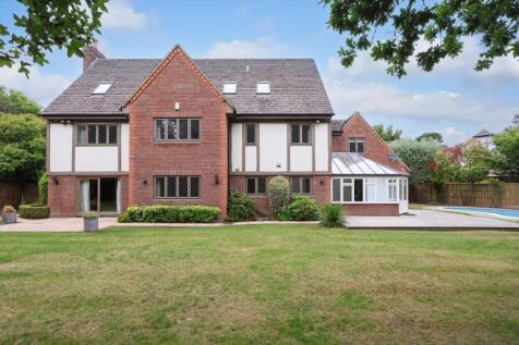 7 bedroom detached house for sale