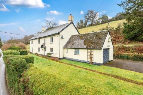 Exford 4 bed detached house for sale
