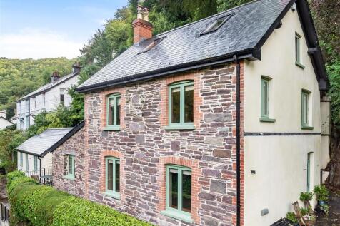 Northmoor Road, Dulverton 4 bed detached house for sale