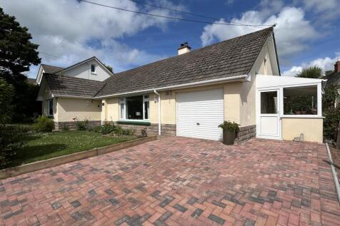 South Molton 3 bed bungalow for sale
