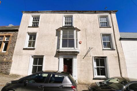 South Molton Terraced house for sale