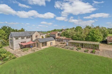 Sampford Arundel, Wellington 5 bed semi