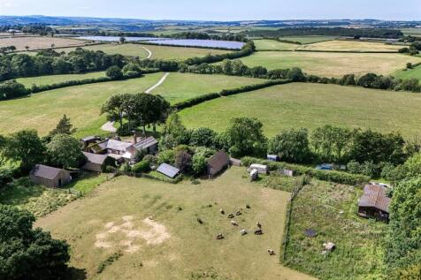 Roborough, Winkleigh 3 bed detached house for sale