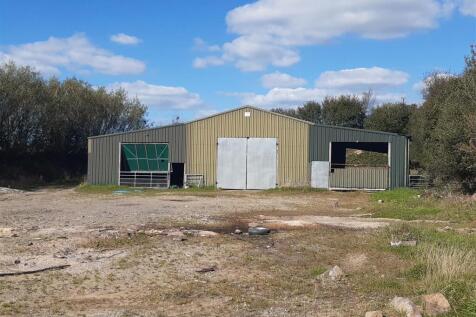 Bratton Fleming, Barnstaple 4 bed barn conversion for sale