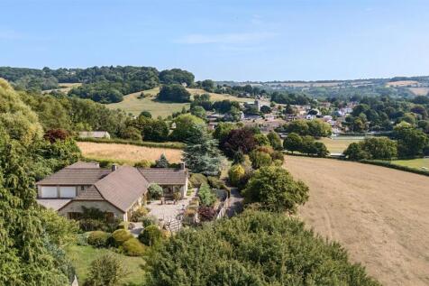 4 bedroom farm house for sale