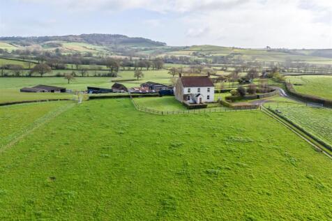 5 bedroom farm house for sale
