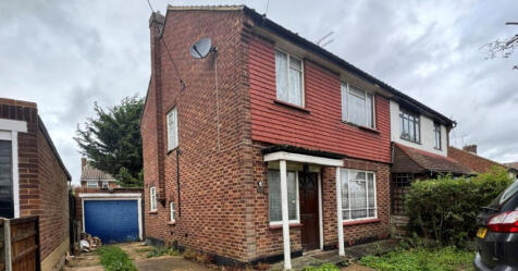 3 bedroom semi-detached house for sale