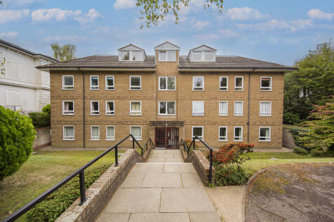Calverley Park Gardens, Tunbridge Wells 3 bed apartment for sale