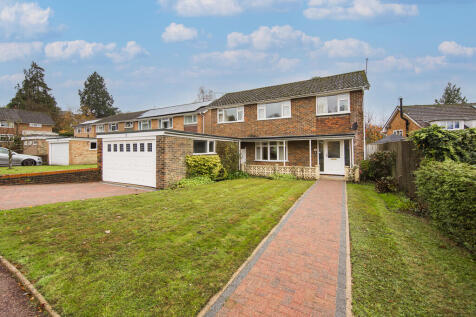 Rossdale, Tunbridge Wells 4 bed detached house for sale