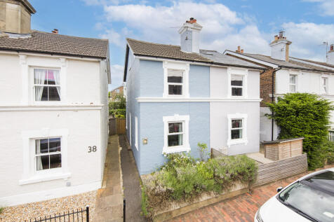 Dukes Road, Tunbridge Wells 2 bed semi