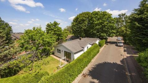 4 bedroom detached bungalow for sale