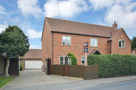 Main Street, Upton, Newark 4 bed detached house for sale