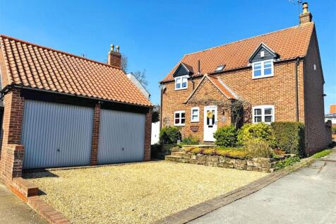 Paddock Farm Cottages, Epperstone... 4 bed detached house for sale
