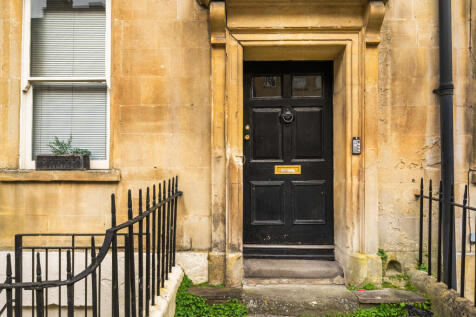 Alfred Street, BATH BA1 2 bed apartment for sale