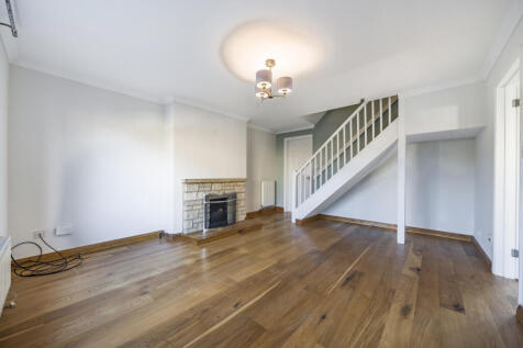 Chetwynd Mead, Oxfordshire OX18 4 bed detached house for sale