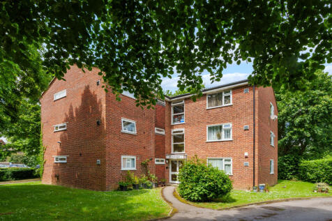 Aurum Close, Surrey RH6 1 bed apartment for sale