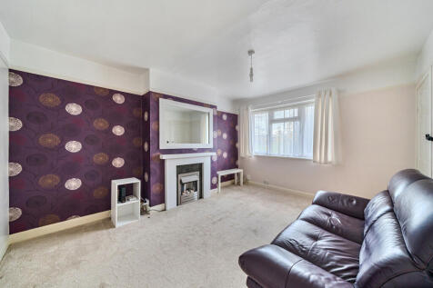 Stafford Road, Wallington SM6 2 bed maisonette for sale