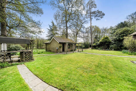 Pembury Road, Kent TN2 2 bed bungalow for sale