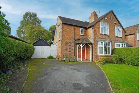 3 bedroom semi-detached house for sale