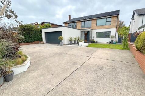 Beach Road, Tynemouth, NE30 4 bed detached house for sale