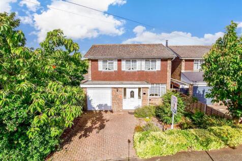 Kingsway, Hayling Island, Hampshire 4 bed detached house for sale