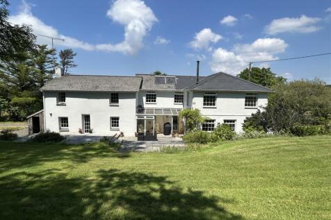 Grampound Road 5 bed farm house for sale