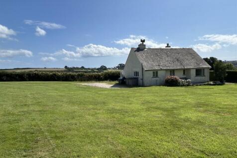 St. Just In Roseland, Truro 2 bed detached bungalow for sale