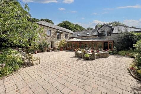 Sticker, St. Austell 5 bed barn conversion for sale