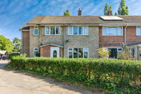3 bedroom end of terrace house for sale