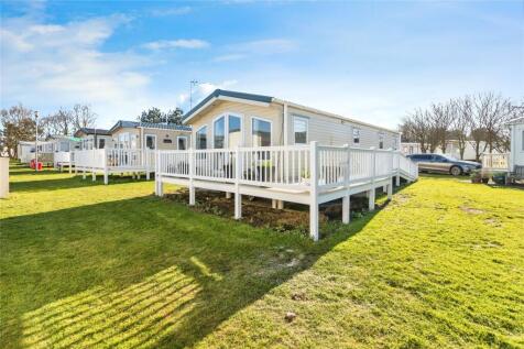 2 bedroom detached house for sale