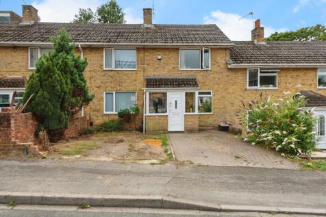 4 bedroom terraced house for sale
