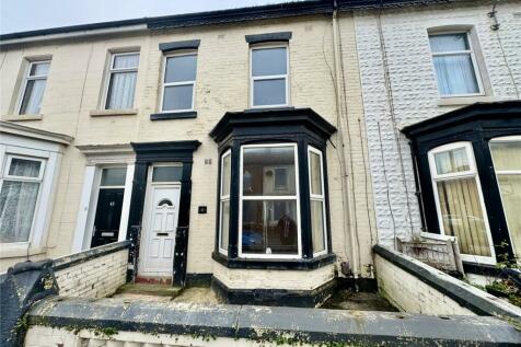 4 bedroom terraced house for sale