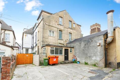 5 bedroom house for sale