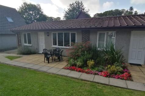 2 bedroom semi-detached bungalow for sale