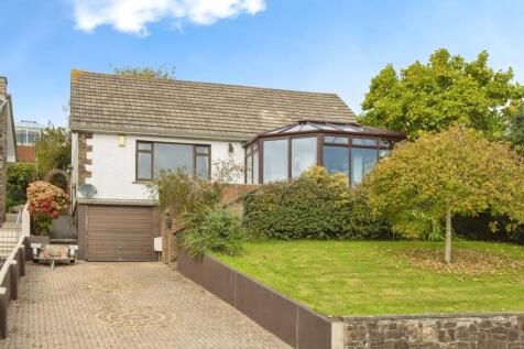 4 bedroom bungalow for sale