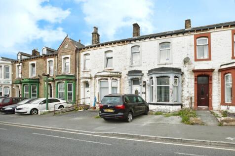 5 bedroom house for sale