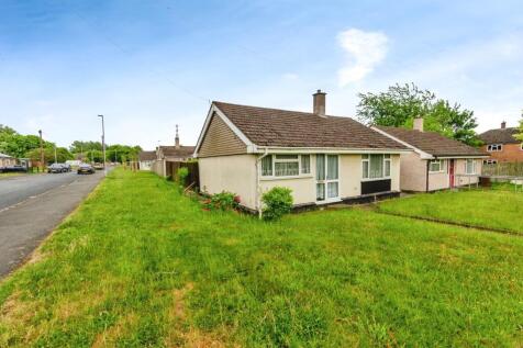 2 bedroom bungalow for sale