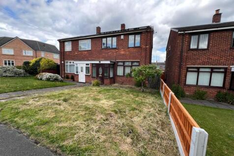 2 bedroom semi-detached house for sale
