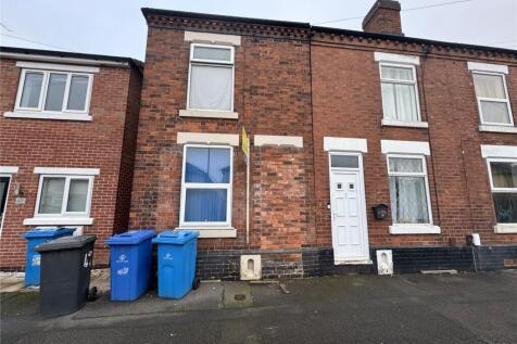 5 bedroom end of terrace house for sale