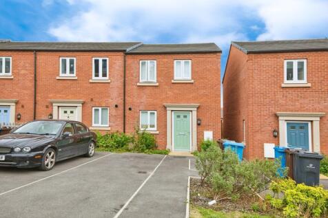 3 bedroom end of terrace house for sale